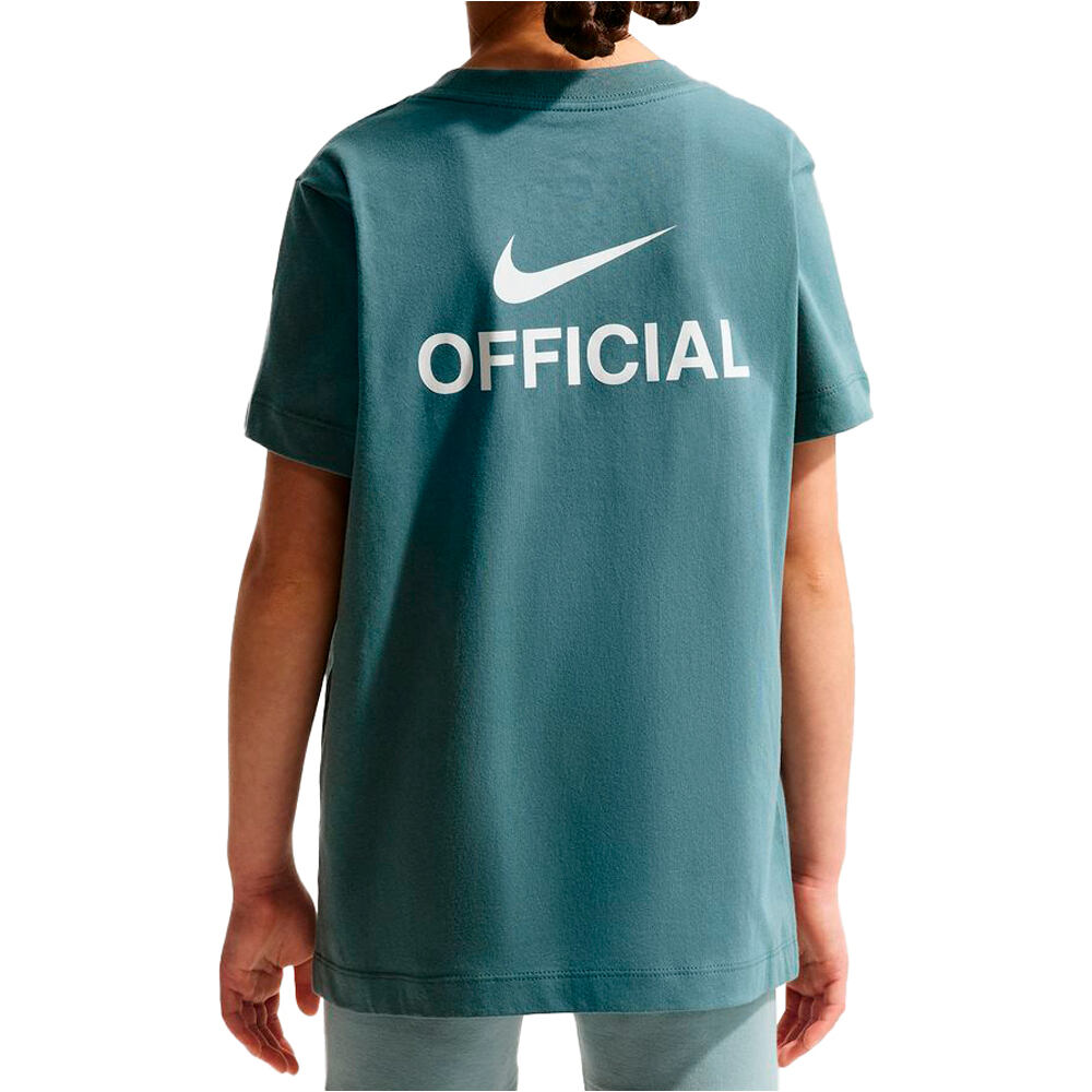 Nike camiseta manga corta niño K NSW TEE OFFICIAL vista trasera