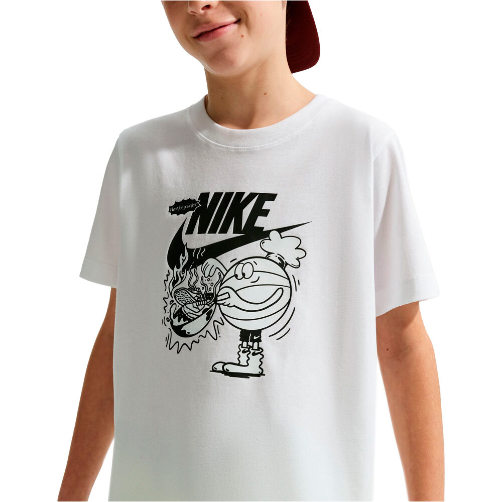 Nike camiseta manga corta niño K NSW TEE SOLE FOOD vista detalle