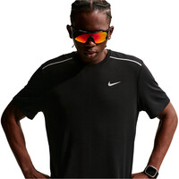 Nike camiseta técnica manga corta hombre M NK DF UV MILER SS vista detalle