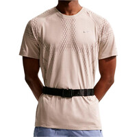 Nike camiseta técnica manga corta hombre M NK DFADV STRIDE NVLTY SS TOP vista frontal