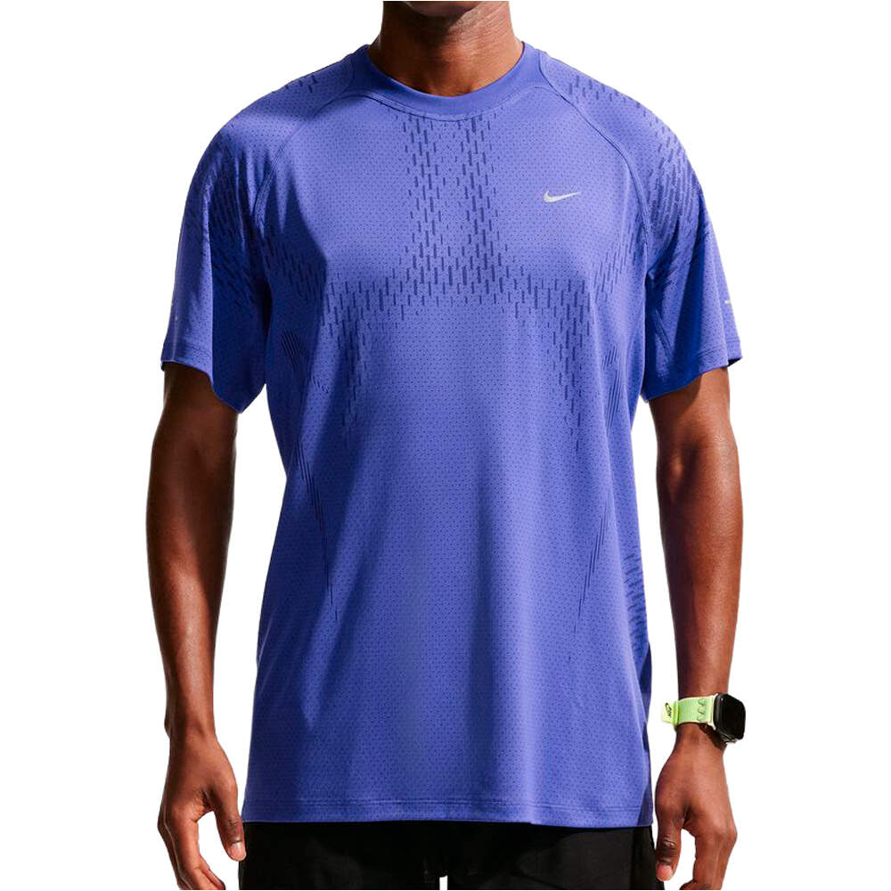 Nike camiseta técnica manga corta hombre M NK DFADV STRIDE NVLTY SS TOP vista frontal