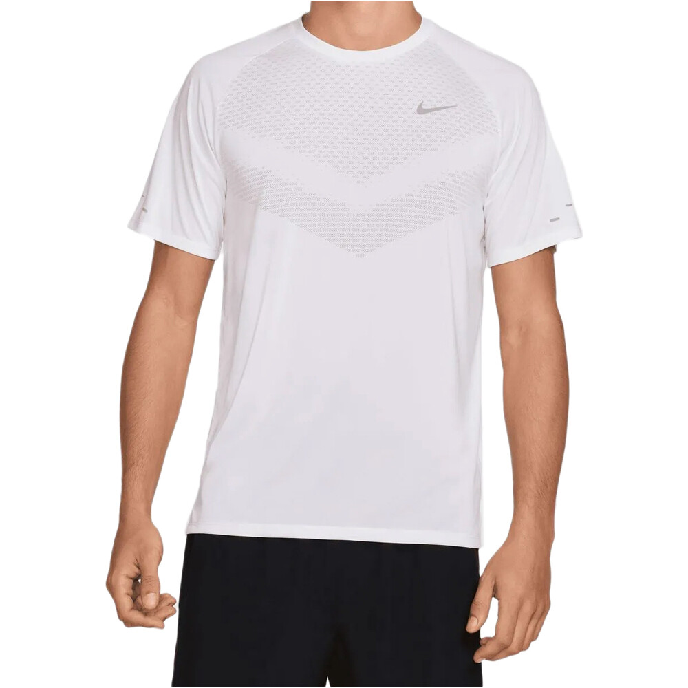 Nike camiseta técnica manga corta hombre M NK DFADV STRIDE SS TOP vista frontal