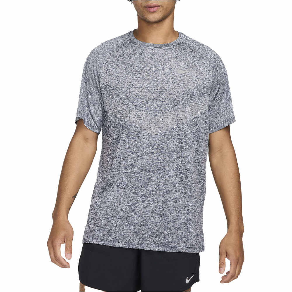 Nike camiseta técnica manga corta hombre M NK DFADV STRIDE SS TOP vista frontal