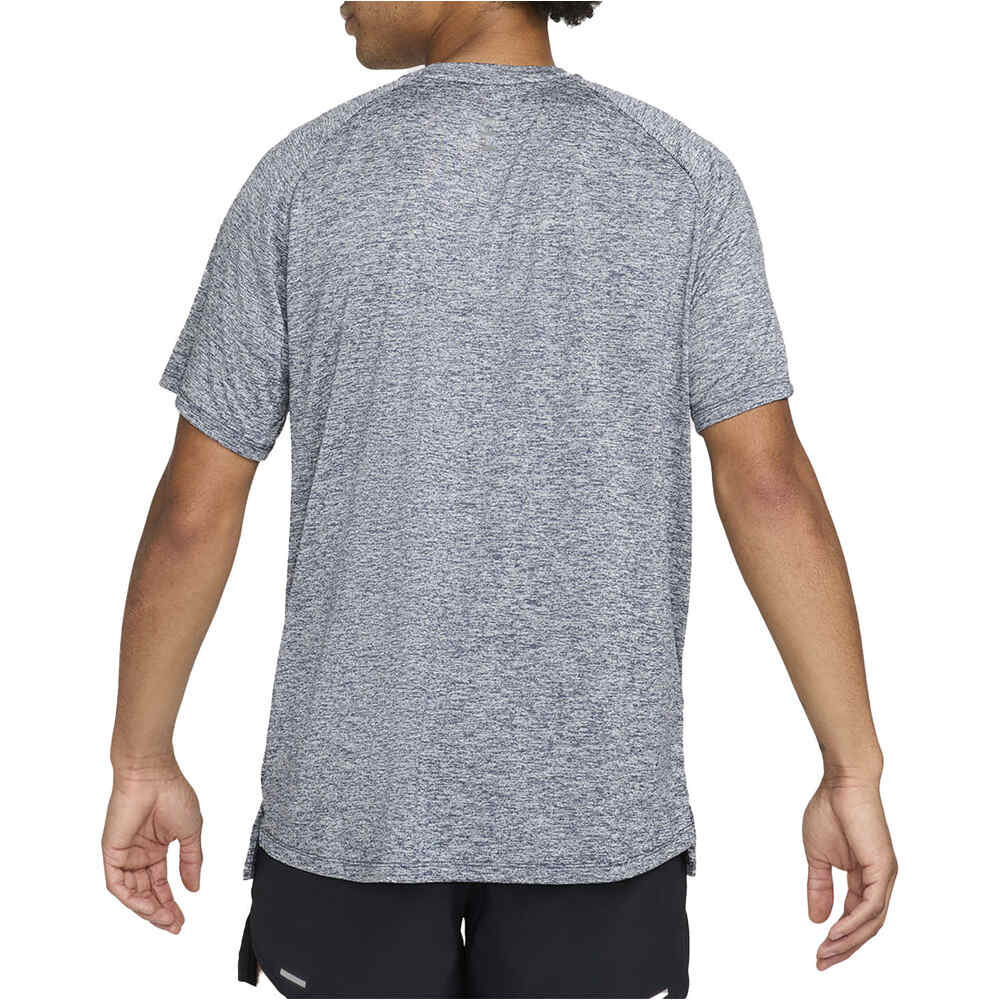 Nike camiseta técnica manga corta hombre M NK DFADV STRIDE SS TOP vista trasera