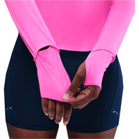 Nike camiseta técnica manga larga mujer W NK SWIFT DF UV HZ TOP vista detalle