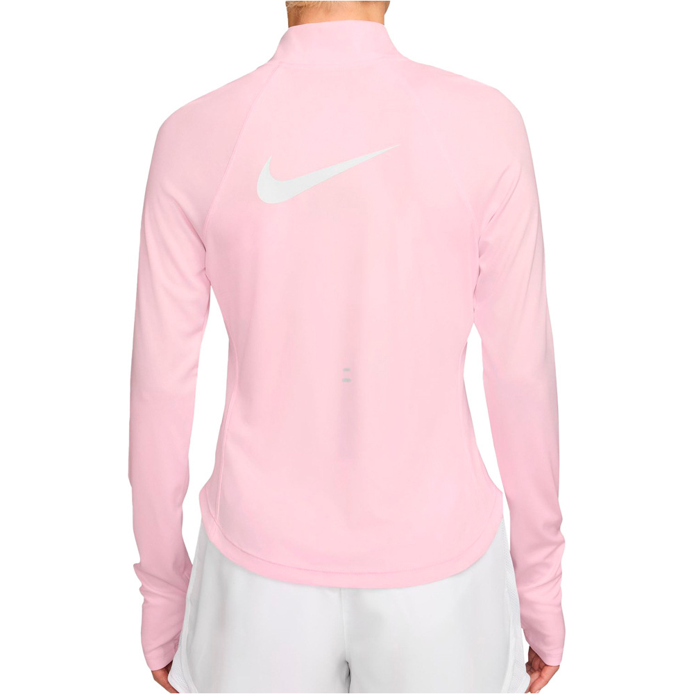 Nike camiseta técnica manga larga mujer W NK TEMPO SWSH HBR DF HZ TOP vista trasera