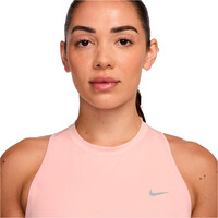 Nike camiseta técnica tirantes mujer W NK SWIFT DF TANK TOP vista detalle
