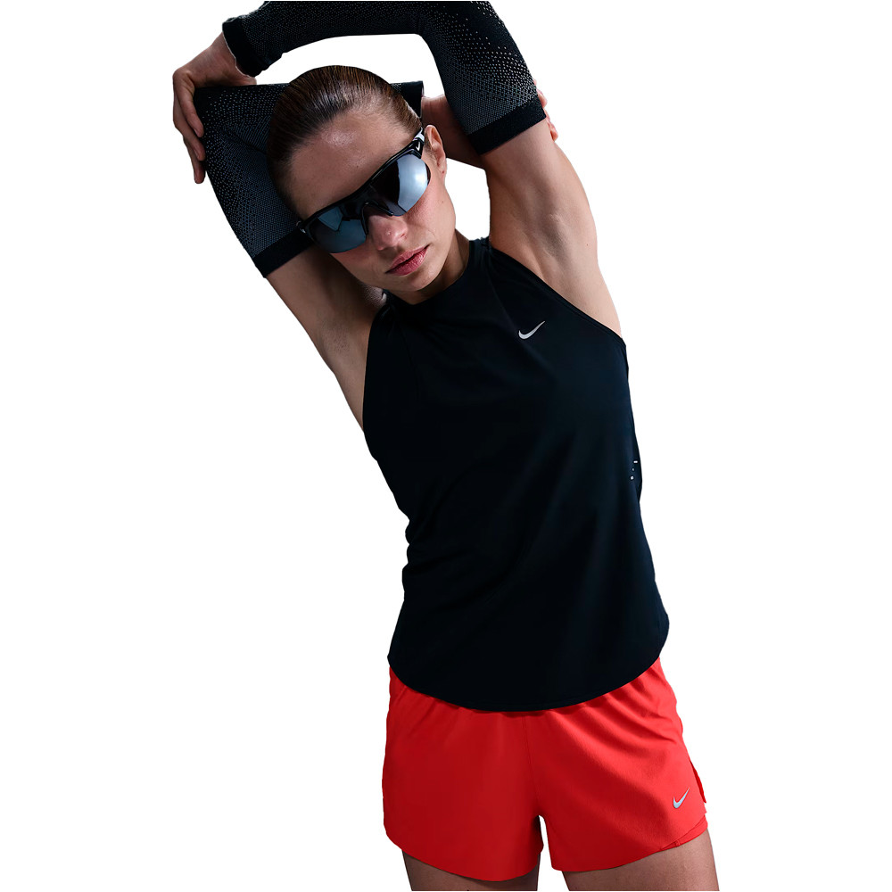 Nike camiseta técnica tirantes mujer W NK SWIFT DF TANK TOP vista detalle