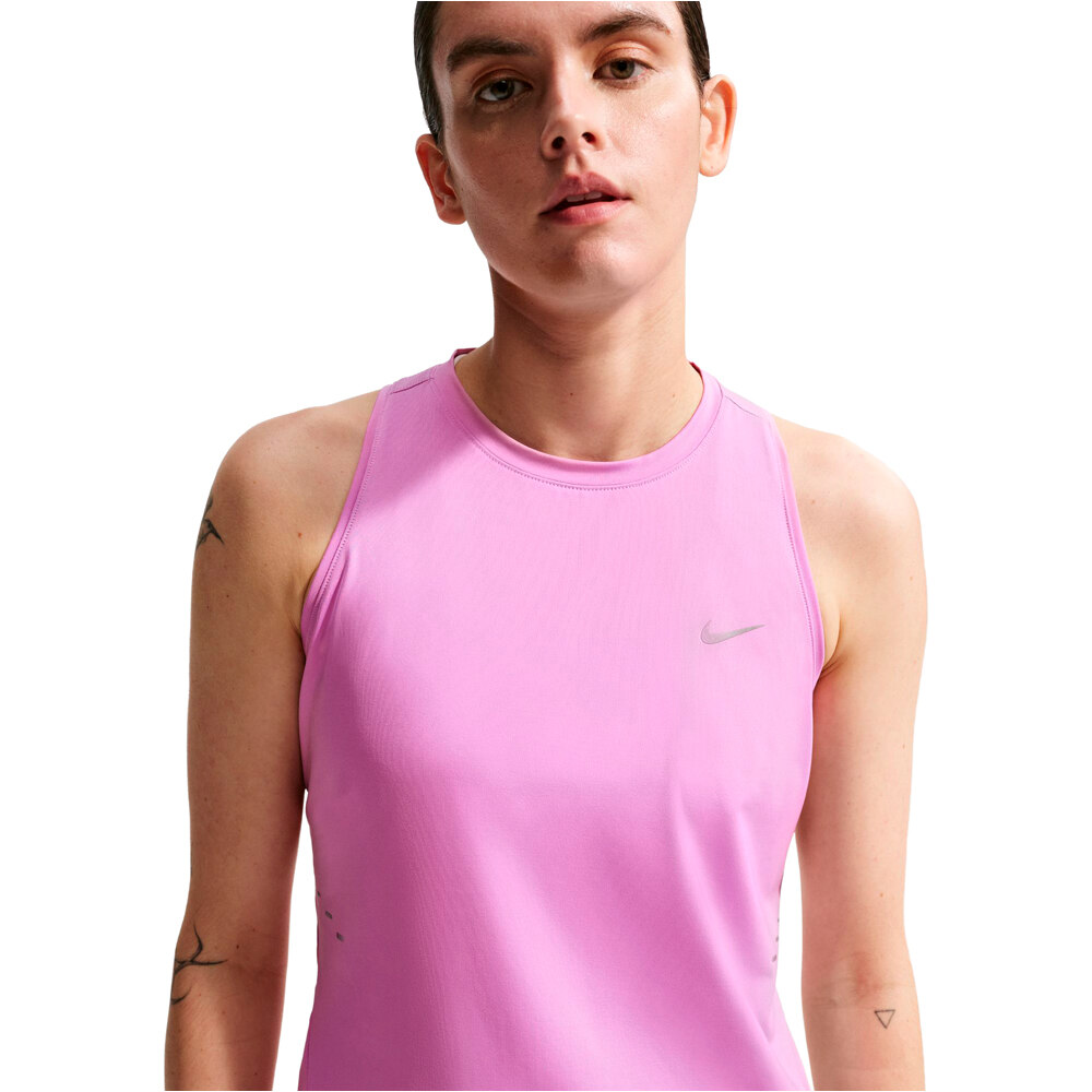 Nike camiseta técnica tirantes mujer W NK SWIFT DF TANK TOP vista detalle
