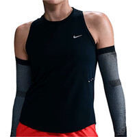 Nike camiseta técnica tirantes mujer W NK SWIFT DF TANK TOP vista frontal