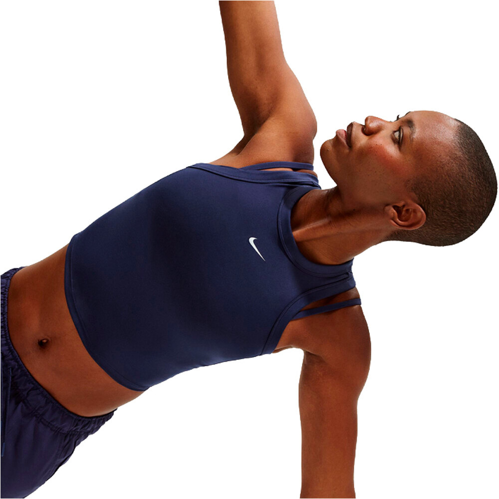 Nike camiseta tirantes fitness mujer W NK ONE FITTED DF CROP TANK vista detalle