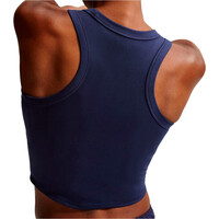 Nike camiseta tirantes fitness mujer W NK ONE FITTED DF CROP TANK vista trasera