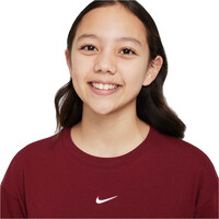 Nike camiseta tirantes niña G NSW TEE BOXY ESSNTL LBR vista detalle