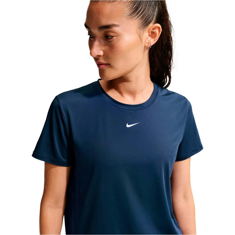 Nike camisetas fitness mujer W NK ONE CLASSIC DF SS TOP vista detalle