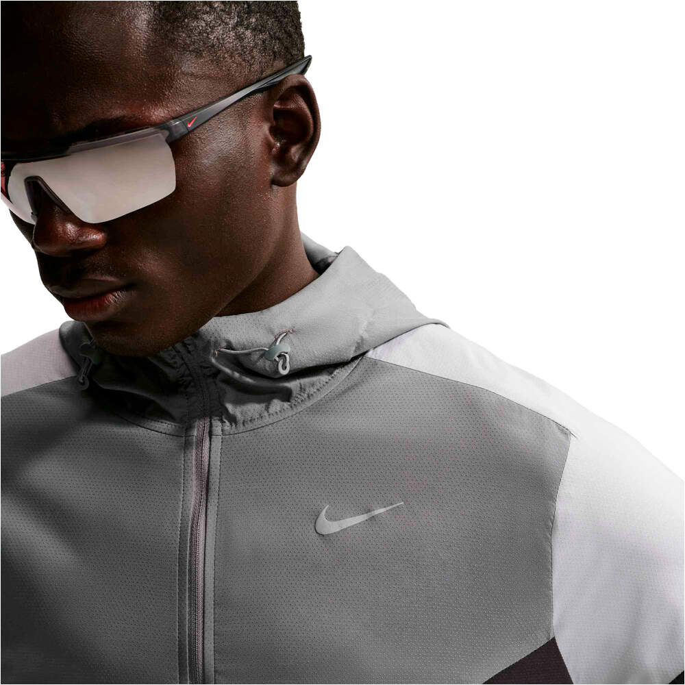 Nike CHAQUETA RUNNING HOMBRE M NK IMP LGHT WR JKT 04