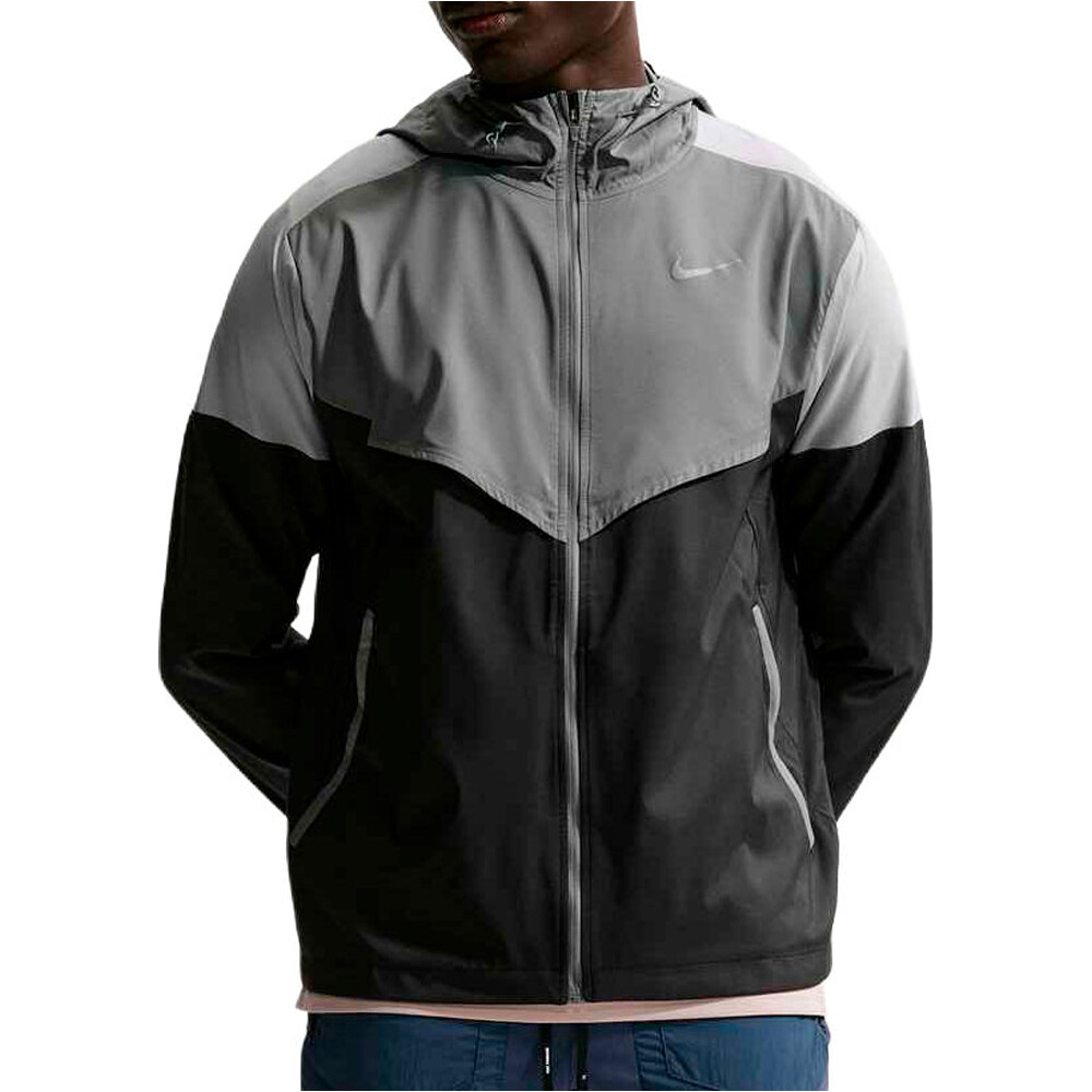 Nike CHAQUETA RUNNING HOMBRE M NK IMP LGHT WR JKT vista frontal