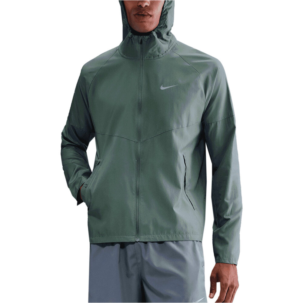 Nike CHAQUETA RUNNING HOMBRE M NK RPL MILER JKT vista frontal