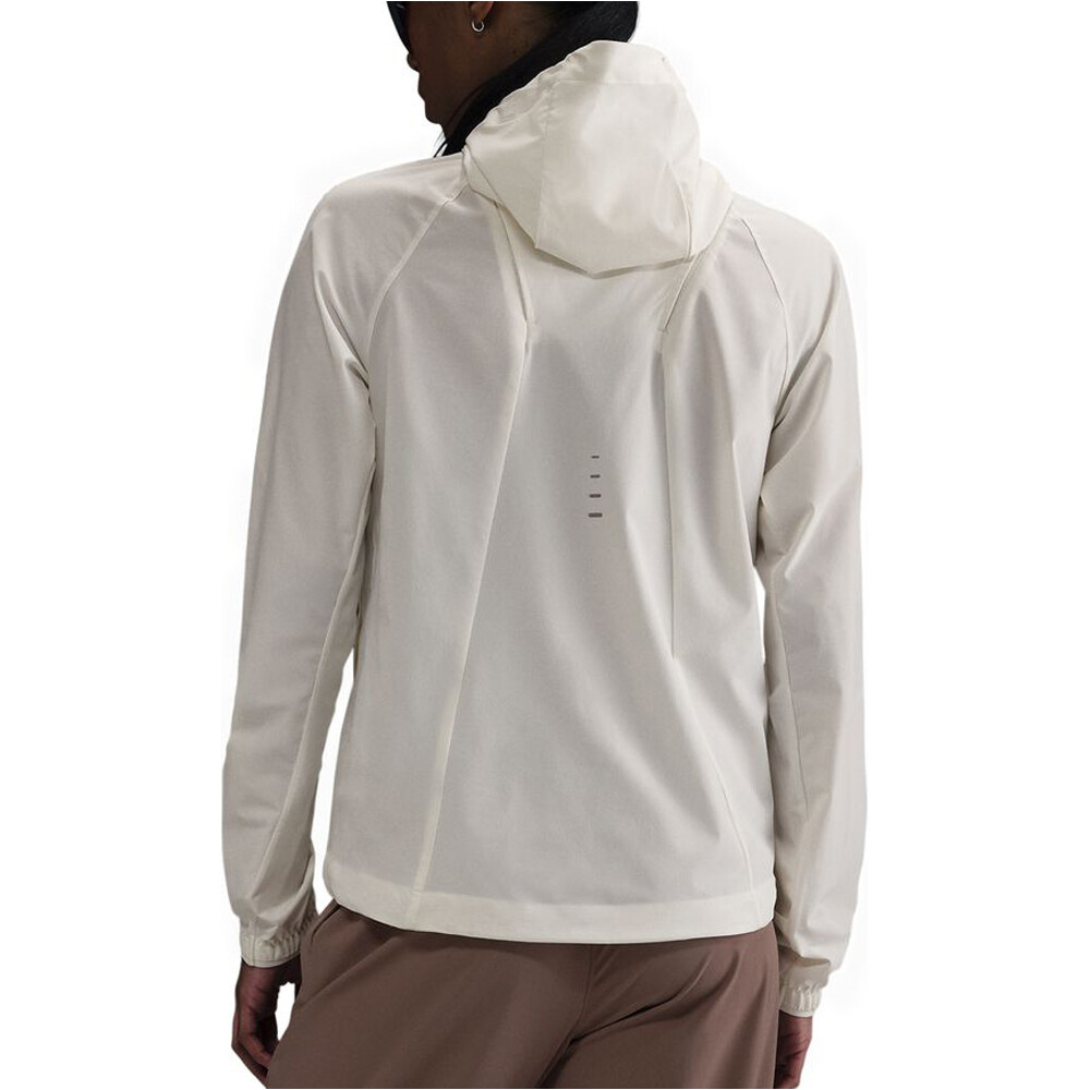 Nike CHAQUETA RUNNING MUJER W NK SWIFT RPL PKBL JKT vista trasera