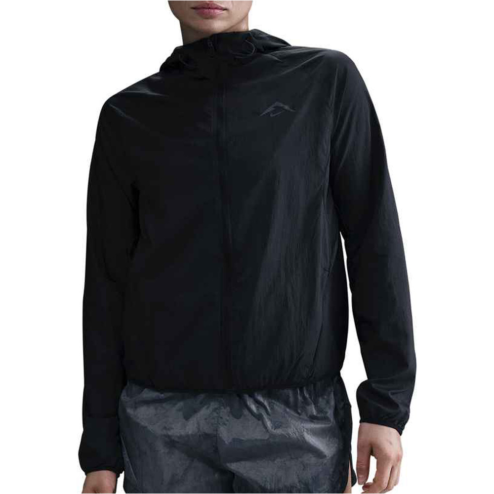Nike CHAQUETA TRAIL RUNNING MUJER W NK TRAIL REPEL JKT vista frontal