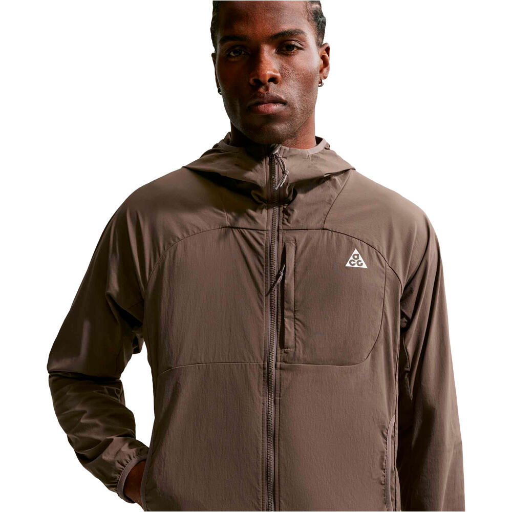Nike chaquetas hombre M ACG UV FIVE TOWERS JKT vista detalle