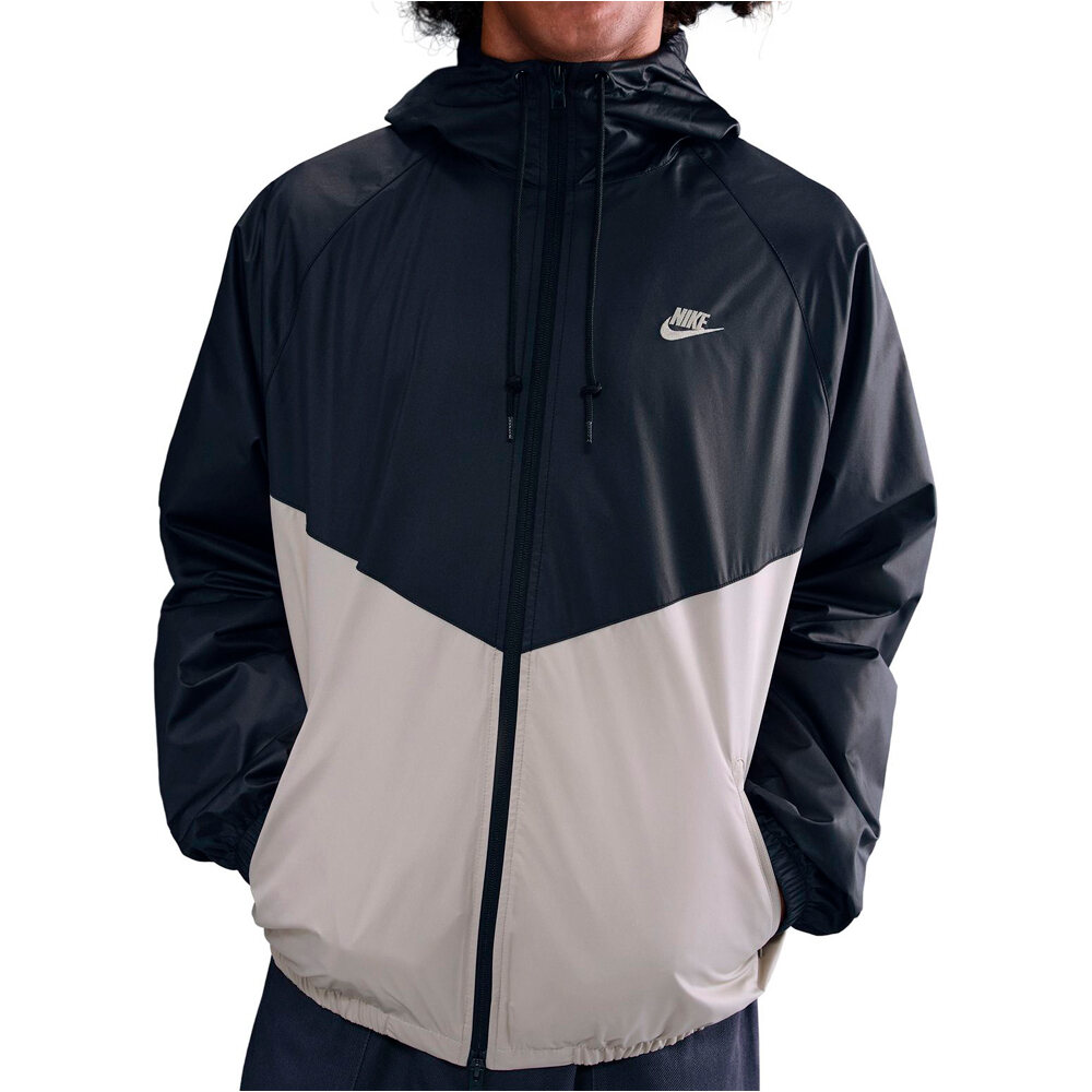 Nike chaquetas hombre M NK WR LND JKT 26 vista frontal
