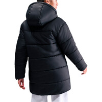 Nike chaquetas mujer W NSW TF SNFL NK CLSC PRKA V2 vista trasera