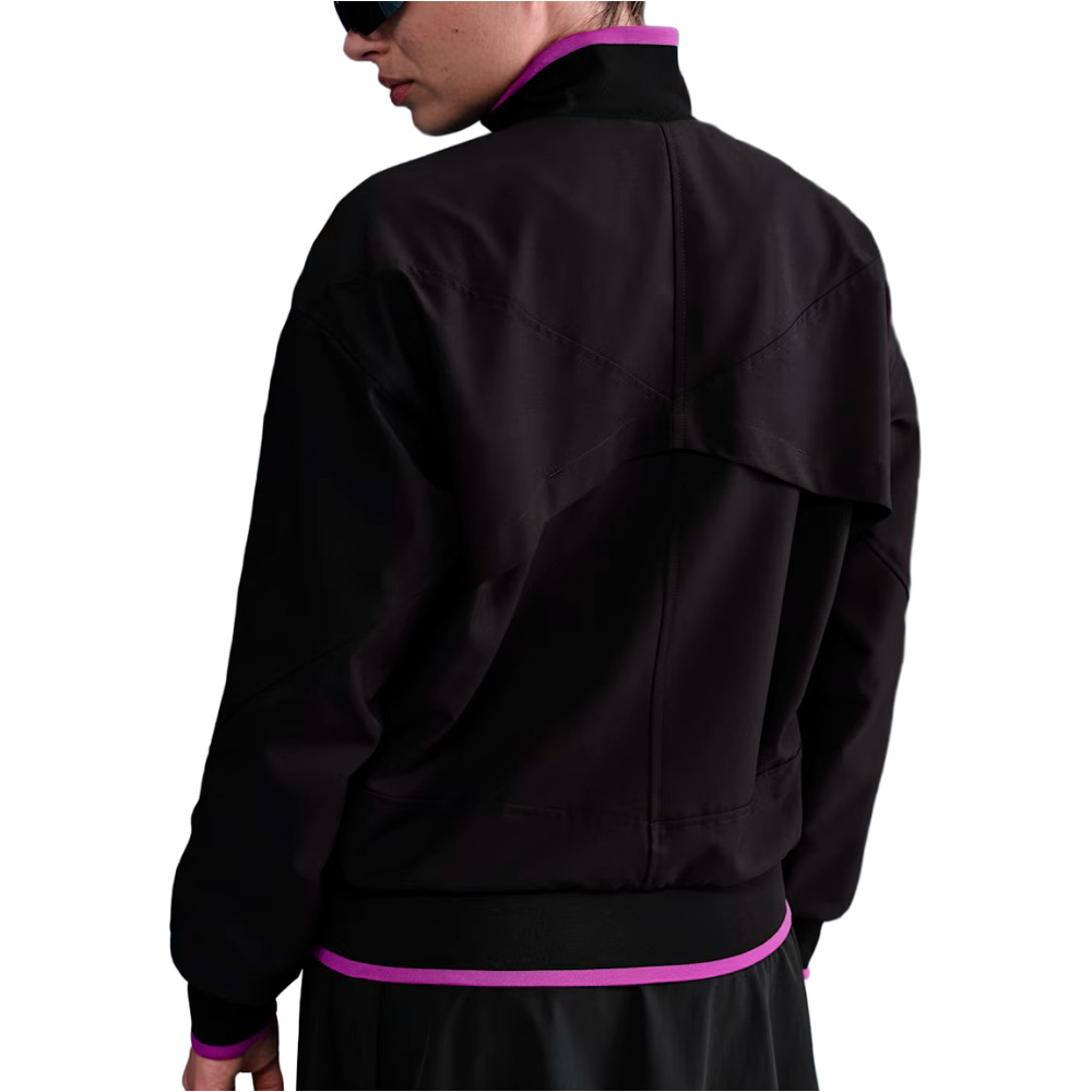 Nike chubasqueros y chaquetones entrenamiento fútbol INGLATERRA 25 W NK DF STRK ANTHM JKT AW vista trasera