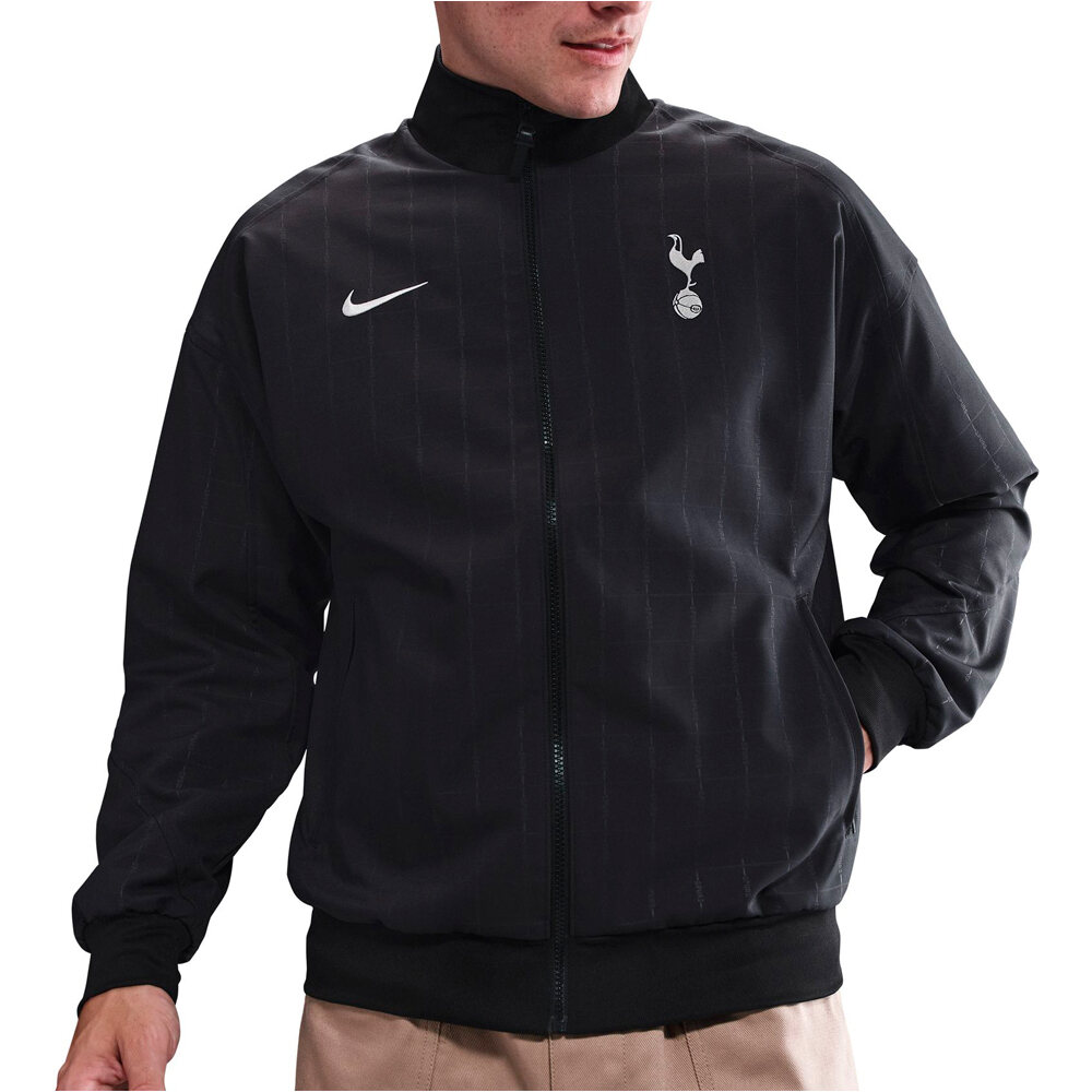 Nike chubasqueros y chaquetones entrenamiento fútbol TOTTENHAM 25 MNK DF STRK ANTHM AW JKT vista frontal