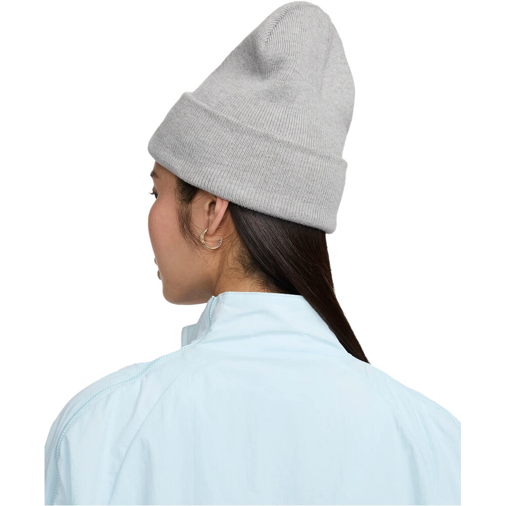 Nike gorro esquí hombre U NK PEAK BEANIE TC FUT F24 L vista trasera