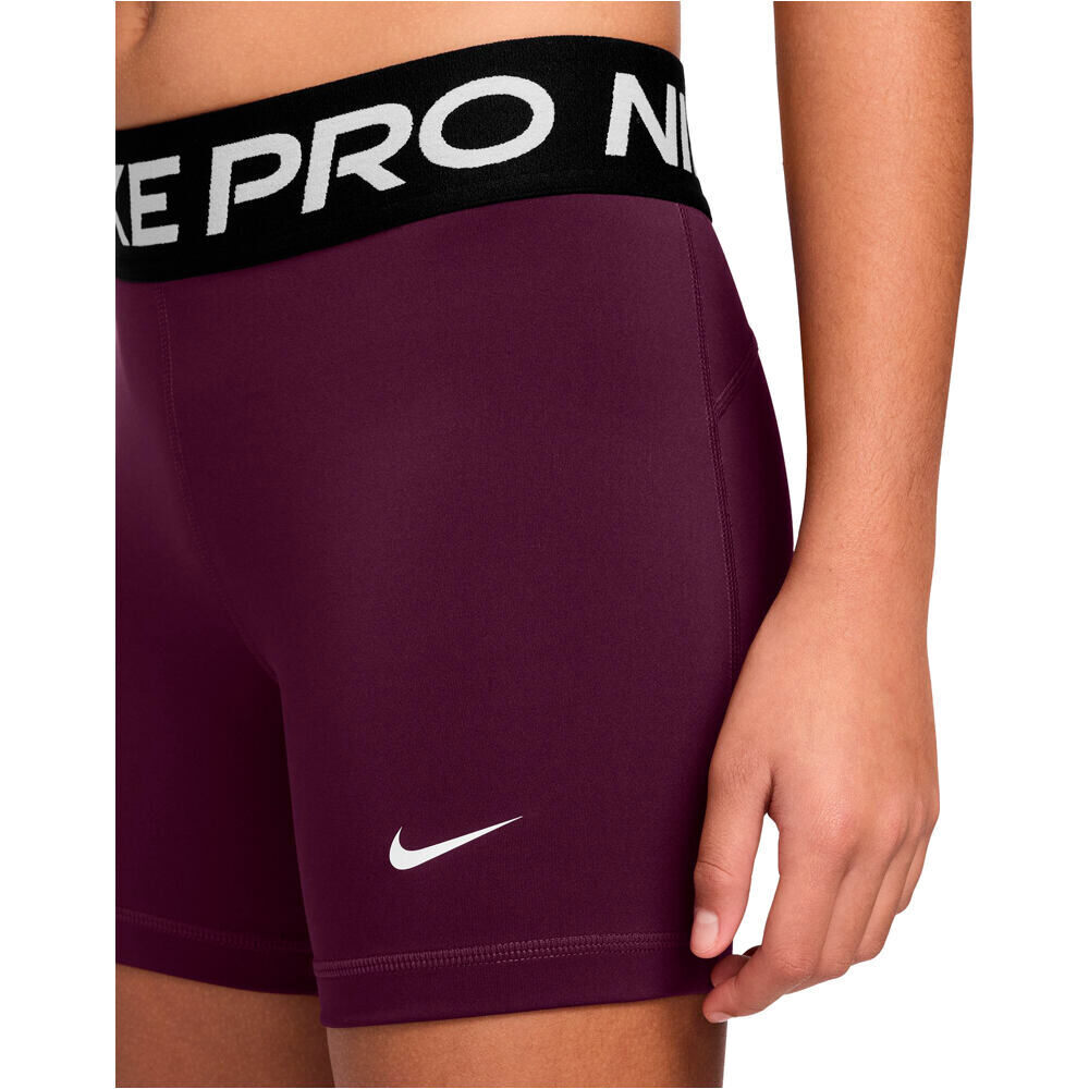 Nike malla corta niña G NP DF 3IN SHORT 03