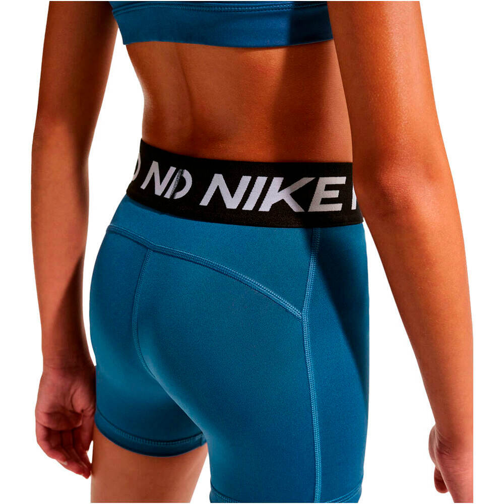 Nike malla corta niña G NP DF 3IN SHORT 03