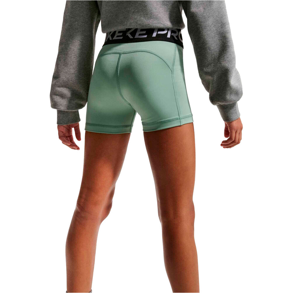 Nike malla corta niña G NP DF 3IN SHORT 03