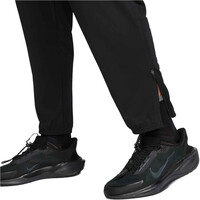 Nike malla larga running hombre M NK DF CHALLENGER KNIT PANT 04