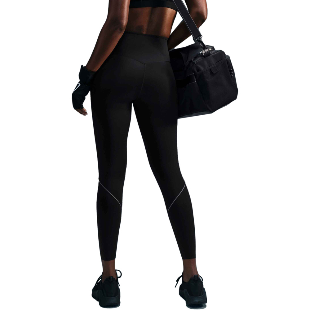 Nike malla larga running mujer W NK GO HR 7/8 TGHT RFLCTV vista trasera