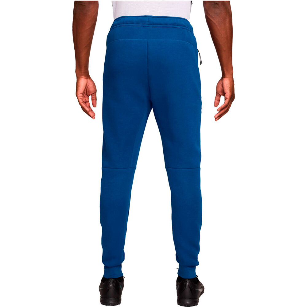 Nike pantalón hombre FCB MNSW TECH FLCJOGGERPANT SE vista trasera