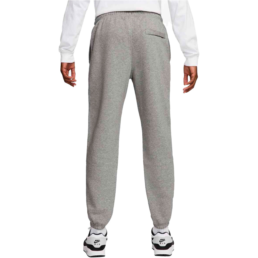 Nike pantalón hombre M NK CLUB BB CUFF PANT vista trasera