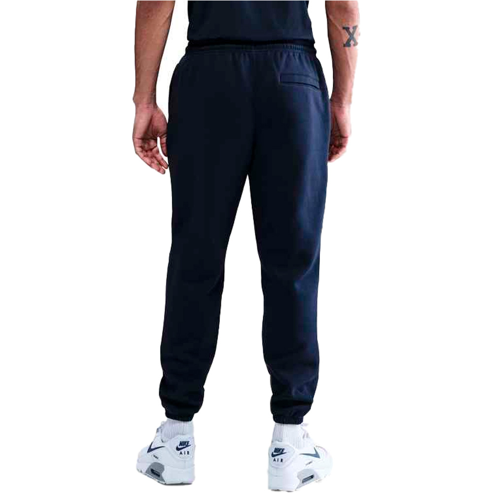 Nike pantalón hombre M NK CLUB BB CUFF PANT vista trasera