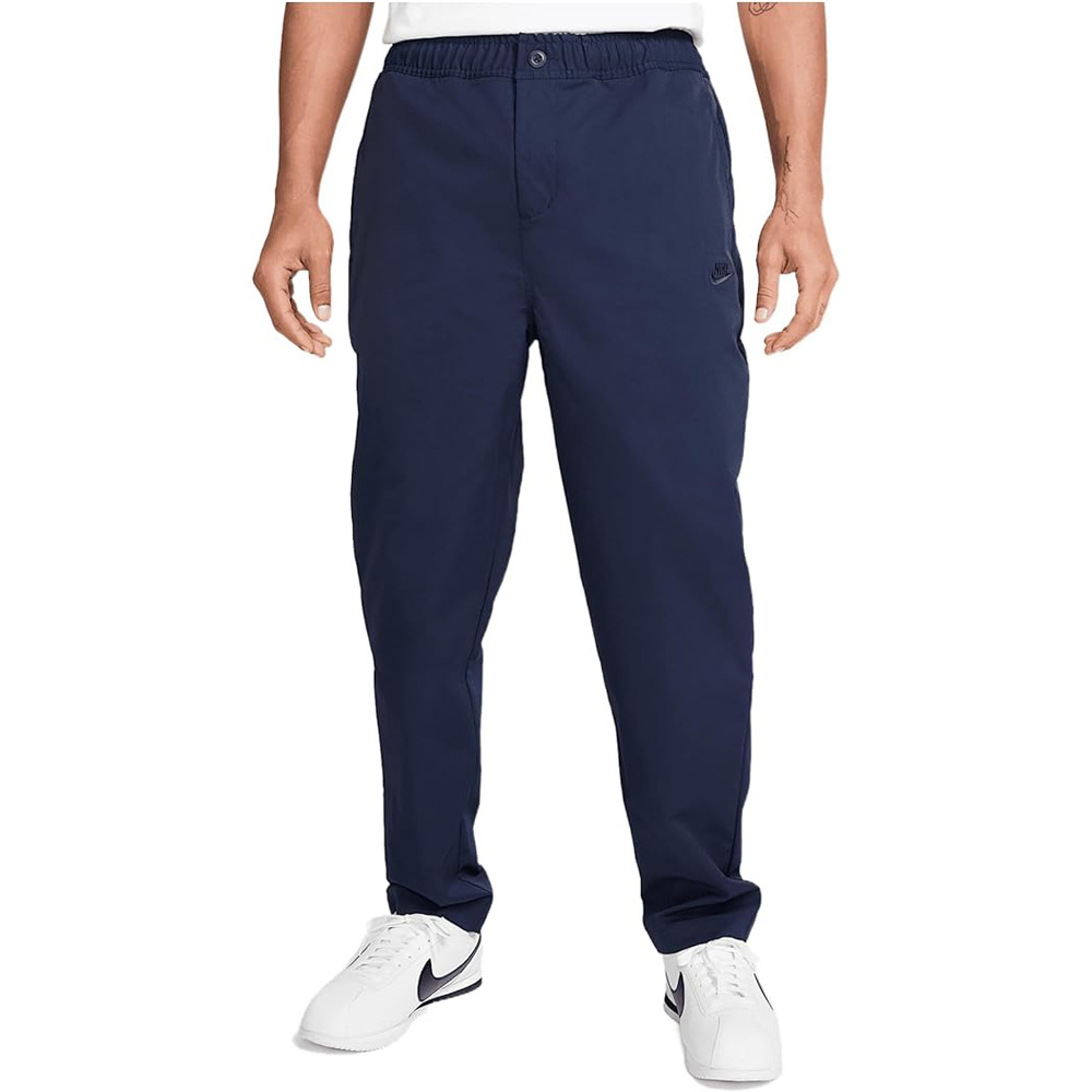 Nike pantalón hombre M NK CLUB WVN TAPER PANT vista frontal
