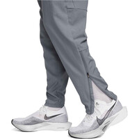Nike pantalón hombre M NK DF CHALLENGR WVN PANT 05
