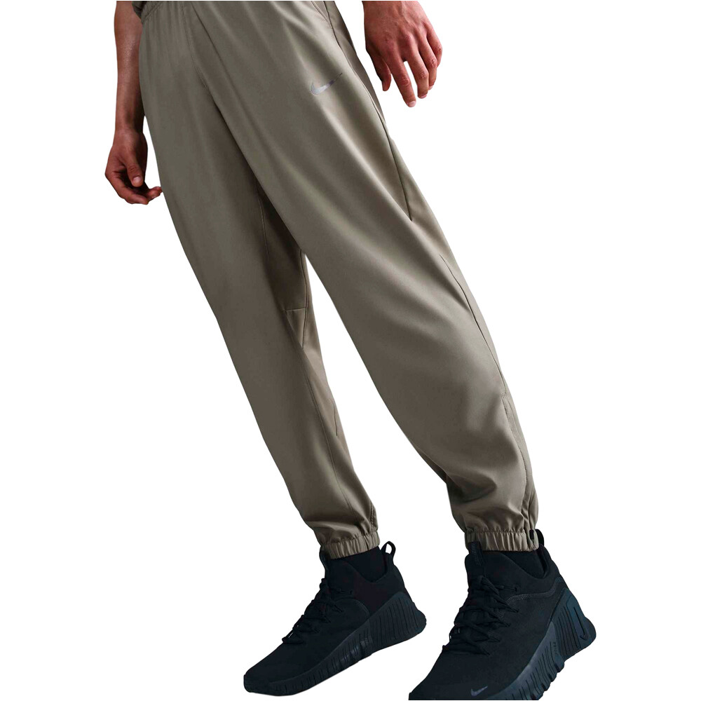 Nike pantalón hombre M NK DF FORM PANT TPR vista detalle