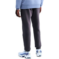 Nike pantalón hombre THFC M NSW CLUB JGGR BB WP vista trasera