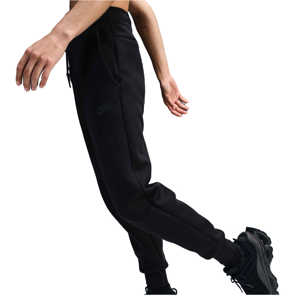 Nike pantalón mujer W NSW TCH FLC MR JGGER 2 vista detalle