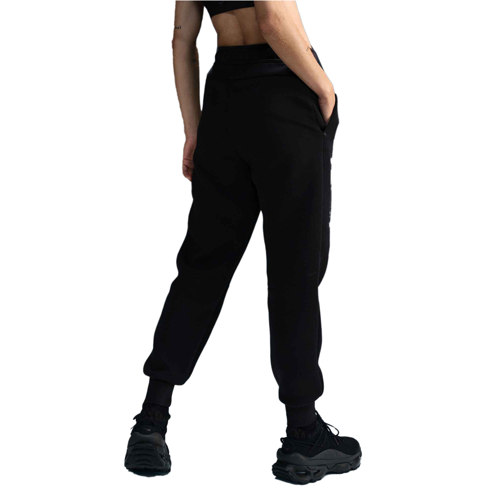 Nike pantalón mujer W NSW TCH FLC MR JGGER 2 vista trasera