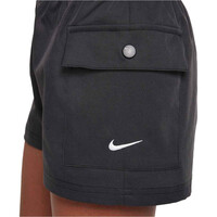Nike pantalón niña G NSW WVN CRGO SHORT STY STAR vista detalle