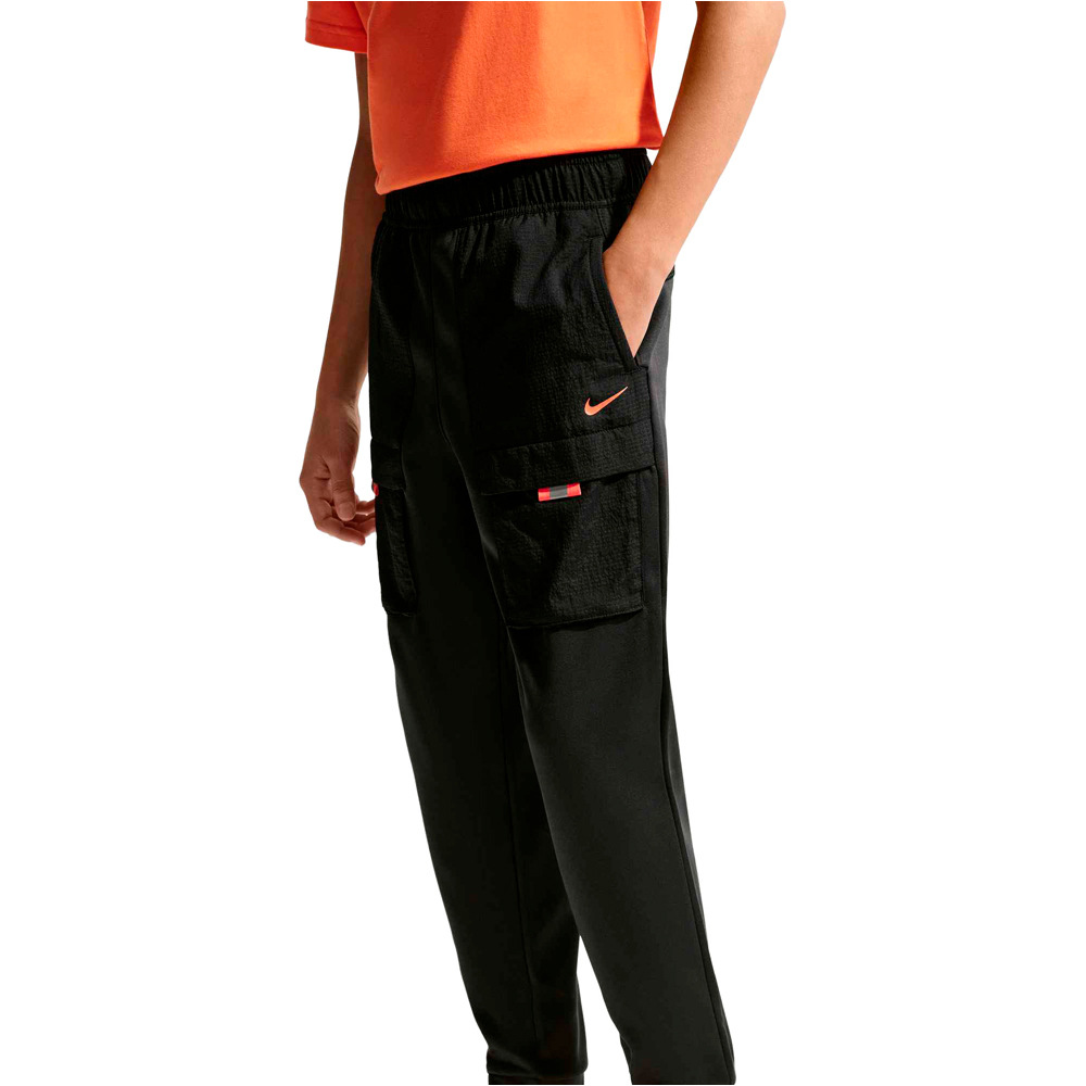 Nike pantalón niño K NSW CITY UTILITY PANT MM vista detalle