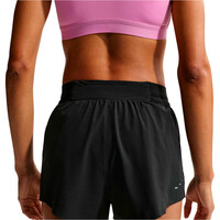 Nike pantalón running mujer W NK SWIFT NV BRTHE SHORT 03