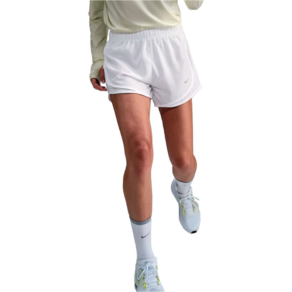 Nike pantalón running mujer W NK TEMPO DF MR 3 SHORT vista frontal