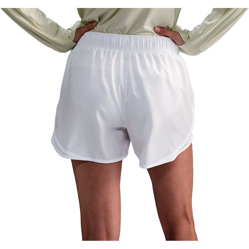 Nike pantalón running mujer W NK TEMPO DF MR 3 SHORT vista trasera