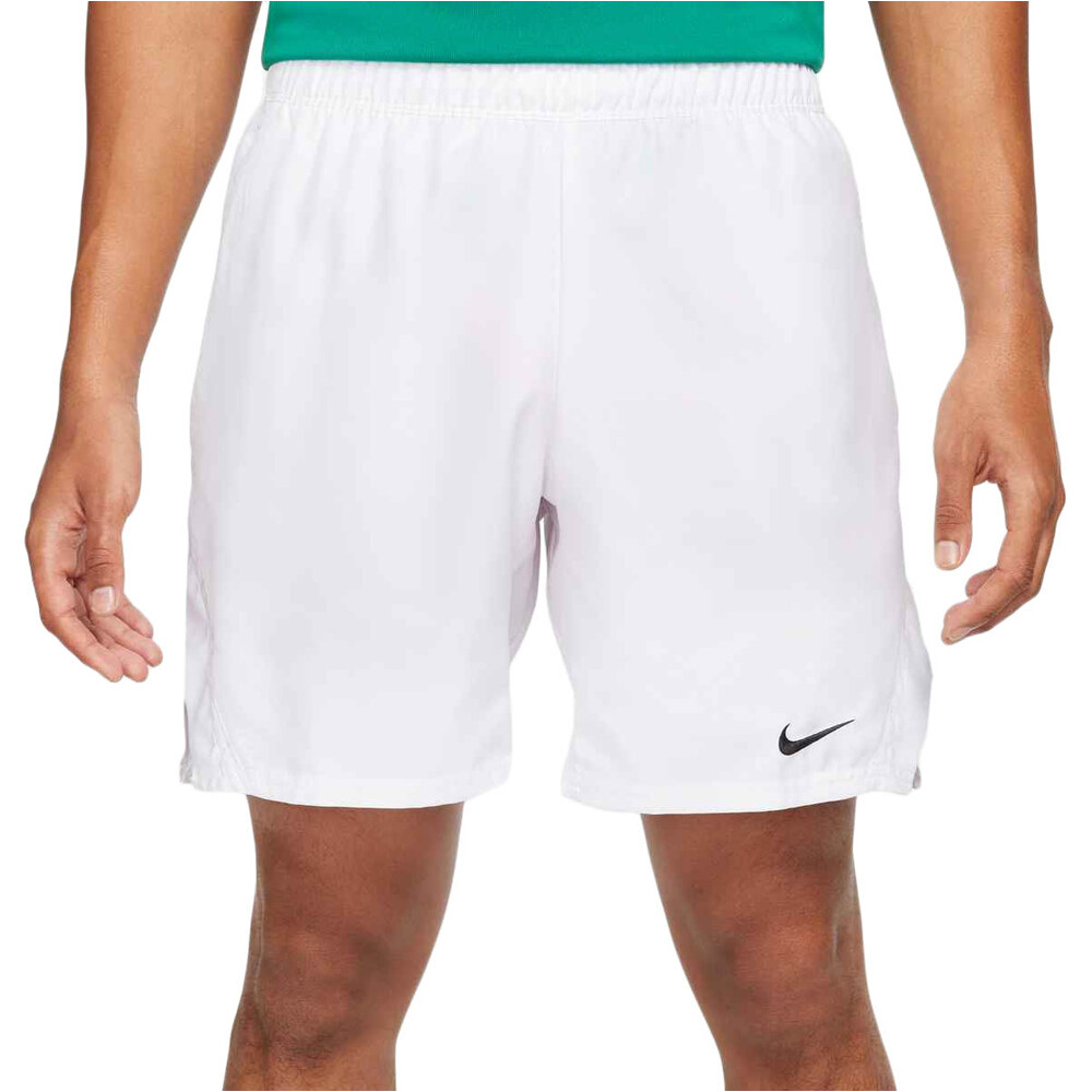 Nike pantalón tenis hombre M NKCT DF VCTRY SHORT 7IN vista frontal