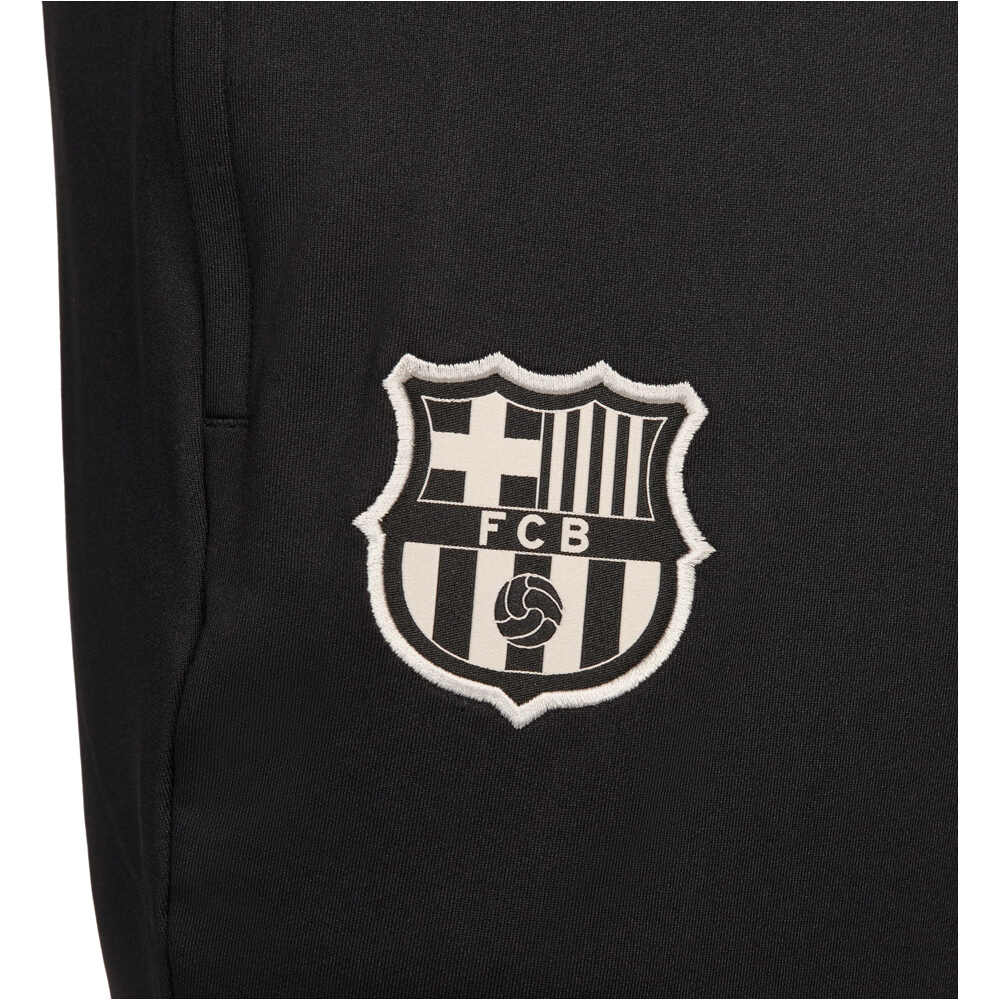 Nike pantalones largos futbol BARCELONA 25 MNK DF STRK PANT KPZ vista detalle